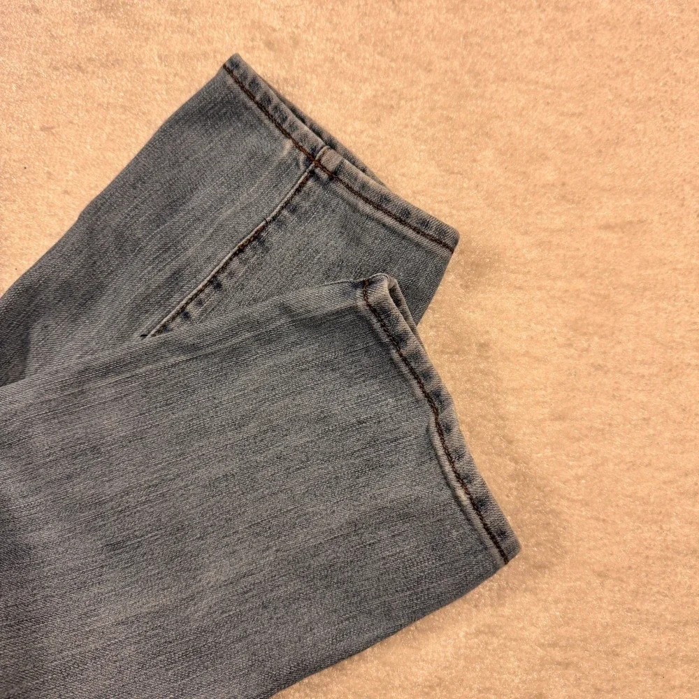 DKNY Jeans Bleecker Boyfriend Light Wash Denim Jeans Size 8‎